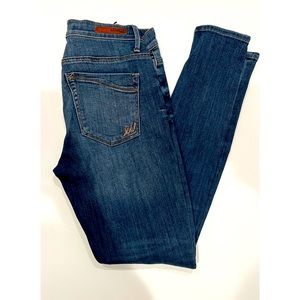 EXPRESS Mid Rise Legging Jeans